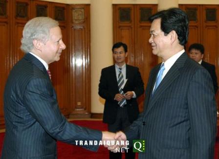 Gobierno vietnamita toma en consideración inversiones extranjeras